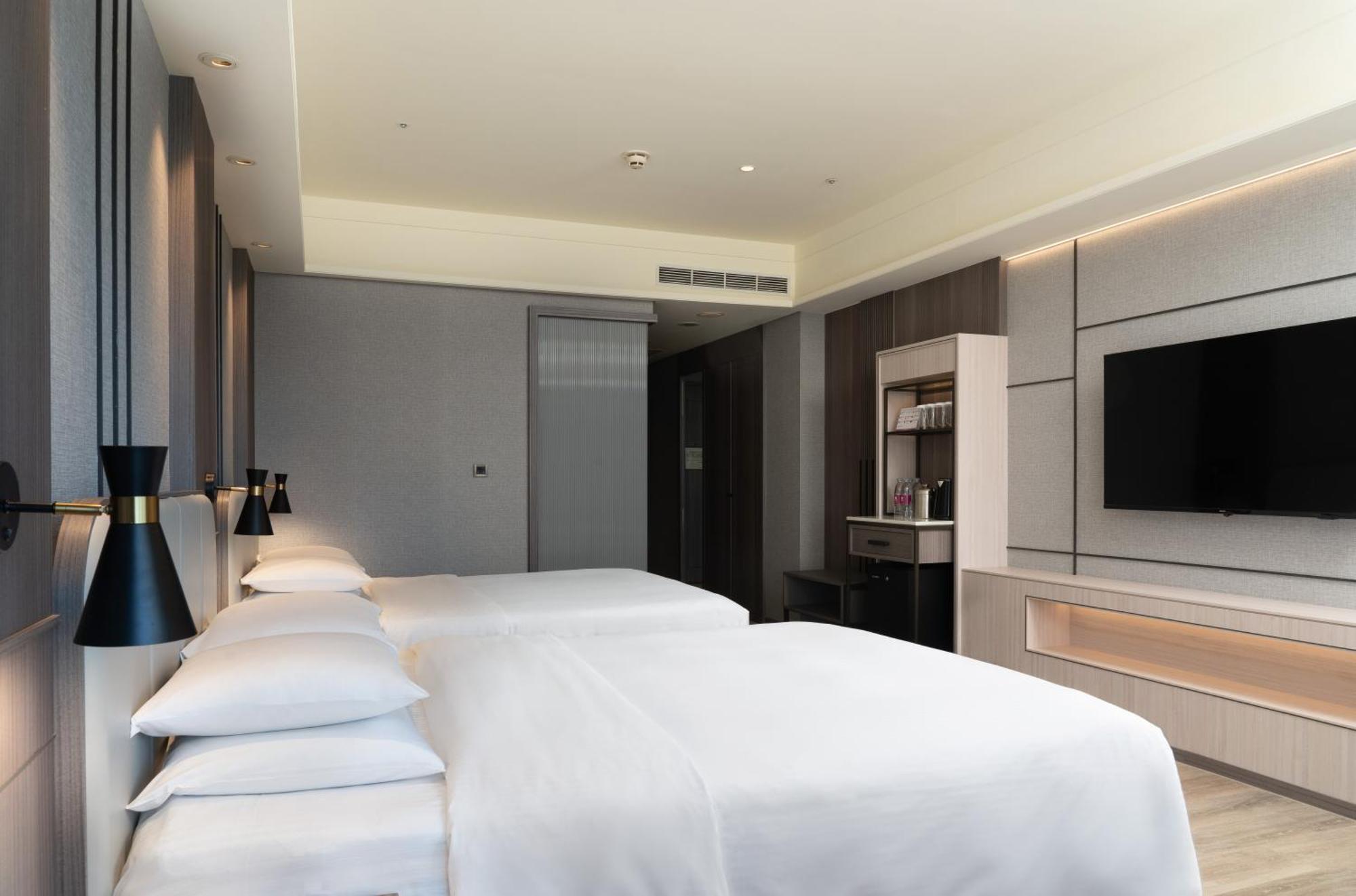 E-Da Royal Hotel Dashu Exterior photo Deluxe Room